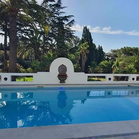 1 Bedroom Nice In Saint-raphael Apartamento Saint-Raphaël